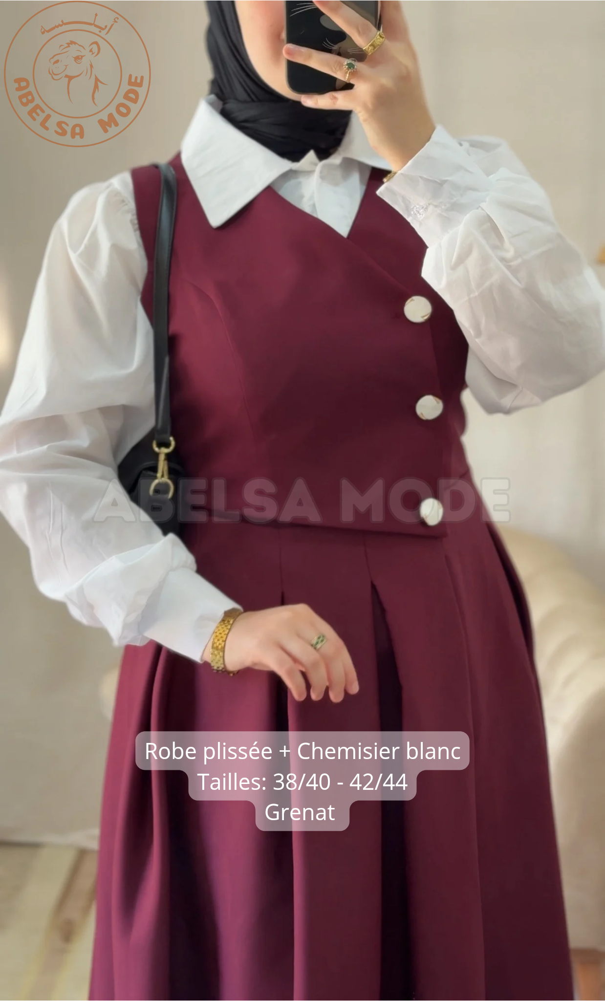 Robe plissée sans manches+chemisier blanc